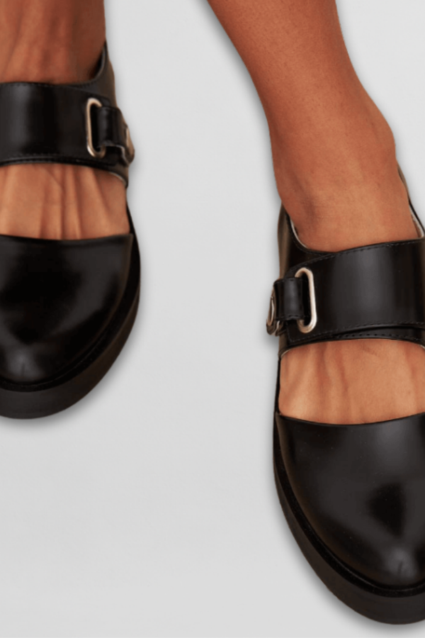 Mary Janes classiques avec boucle