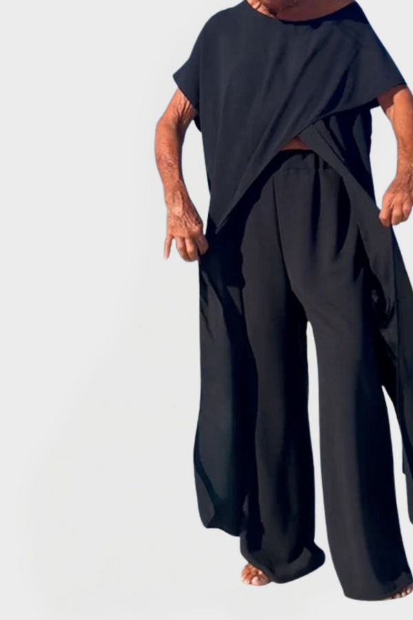 Ensemble avec haut et pantalon uni avec décolleté