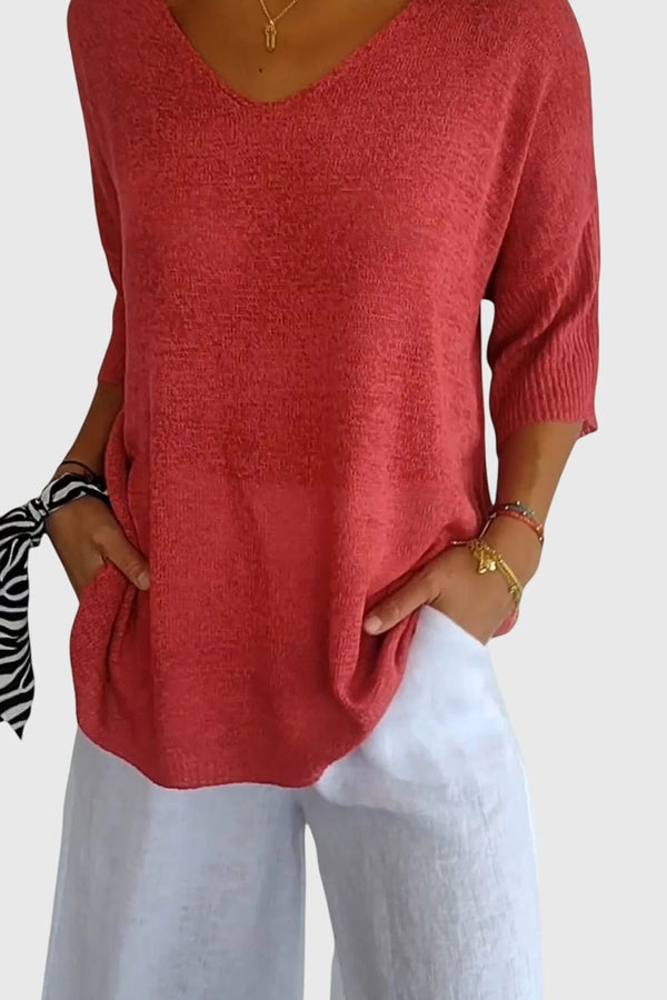 Cassandra™ | Haut élégant à col en V