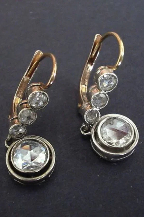 Boucles d'oreilles anciennes en zircone dorée | Or