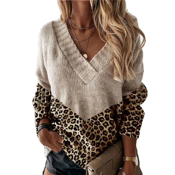 Rocio® | V-neck leopard sweater with color blocks
