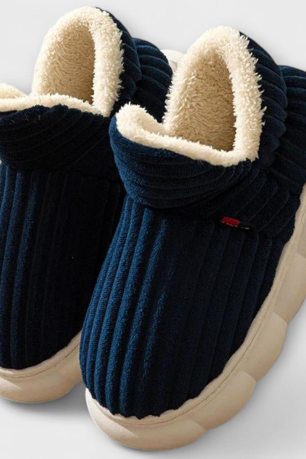 Bina - Chaussons Pilou Pilou en bleu marine