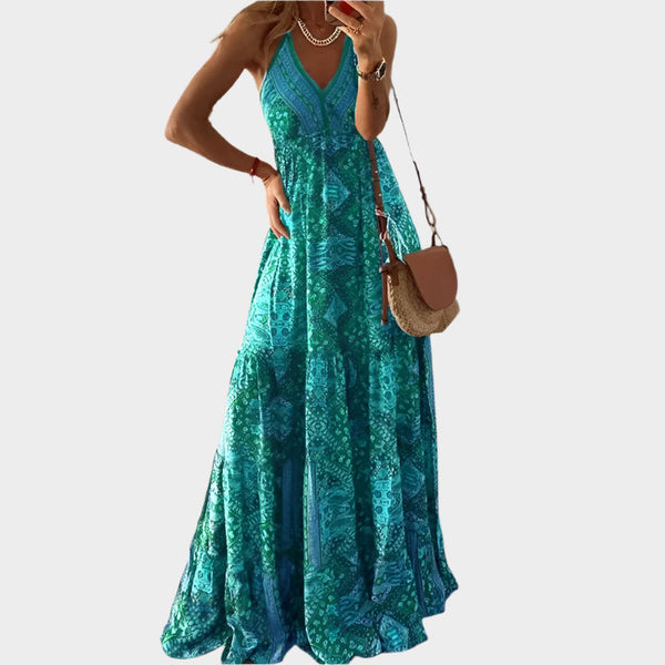 Robe bohème avec fines bretelles et col en V