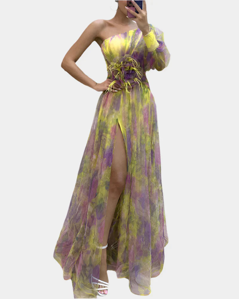 Robe romantique avec ouverture