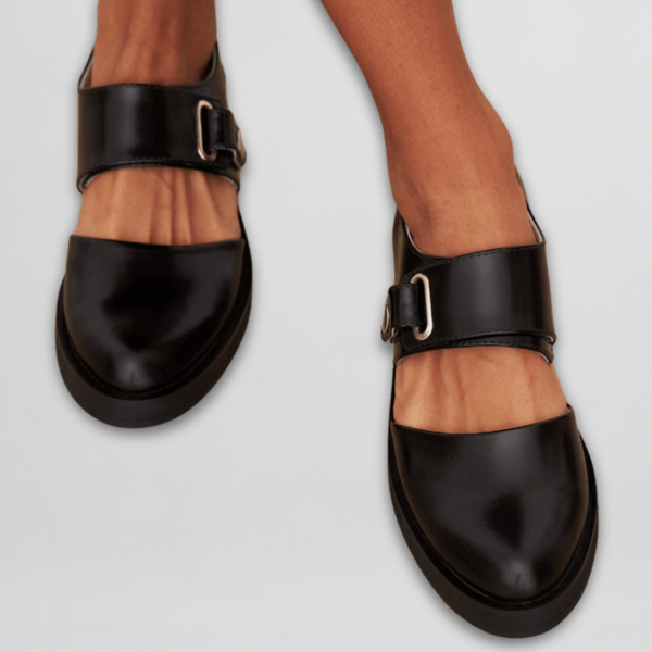 Mary Janes classiques avec boucle