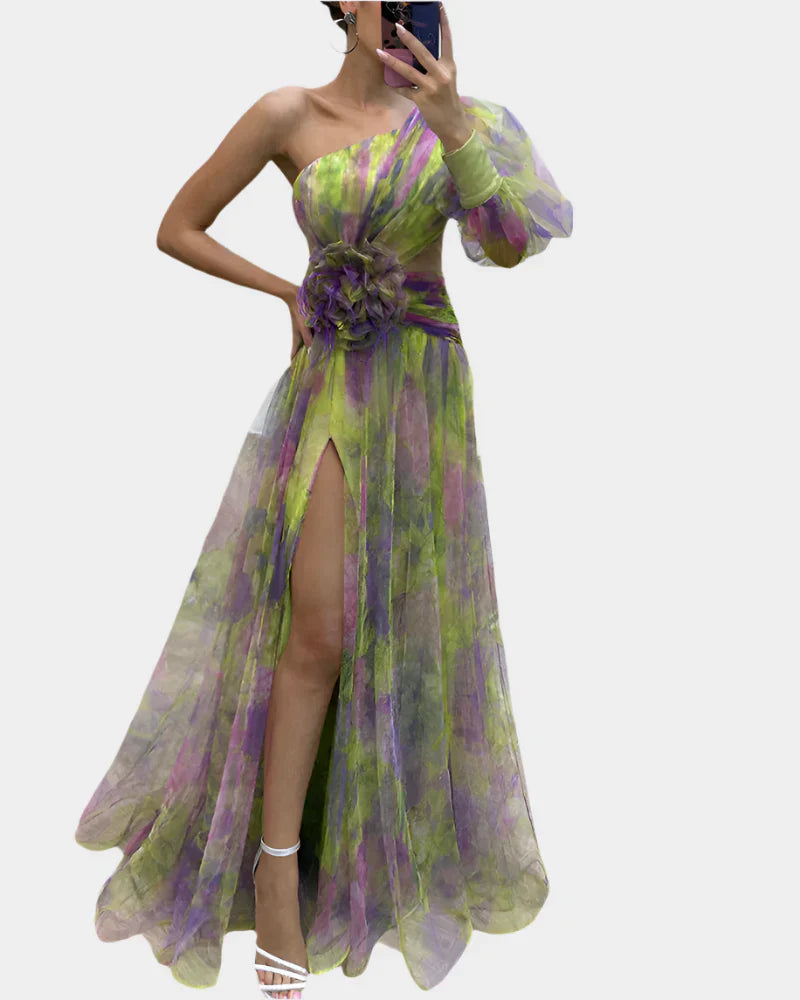 Robe romantique avec ouverture