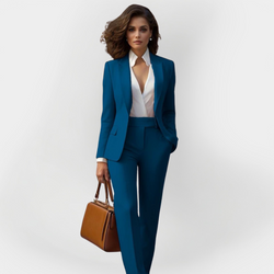 Costume élégant pour femme