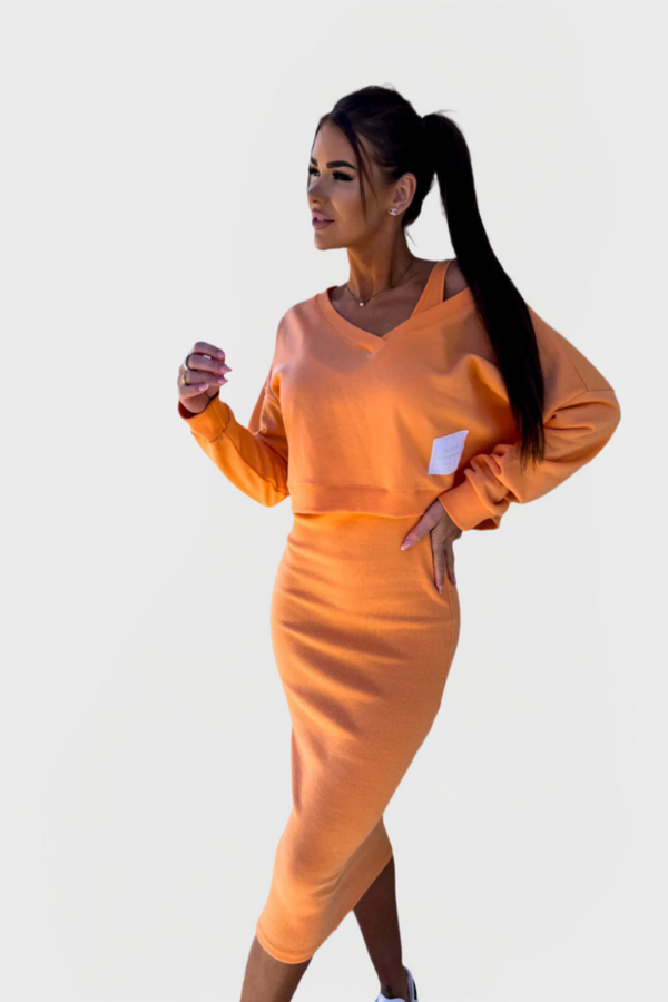 Ensemble d'été avec sweat à capuche et robe pour confort et style
