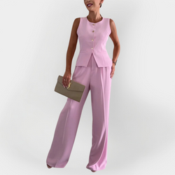 Ensemble pantalon élégant avec haut sans manches