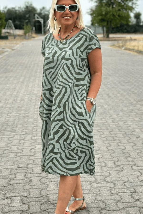 Despoina | Robe d'été avec encolure ronde et beau design