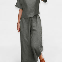 Ensemble pantalon léger avec haut à manches courtes