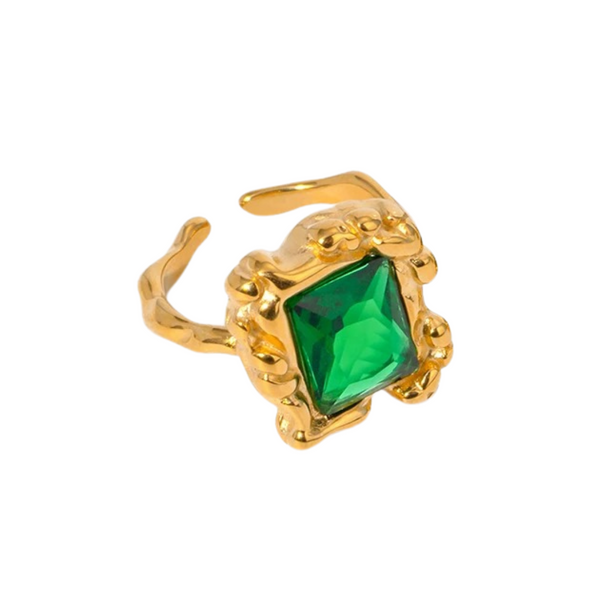 Bague texturée en pierre d'émeraude