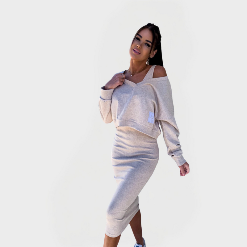 Ensemble d'été avec sweat à capuche et robe pour confort et style
