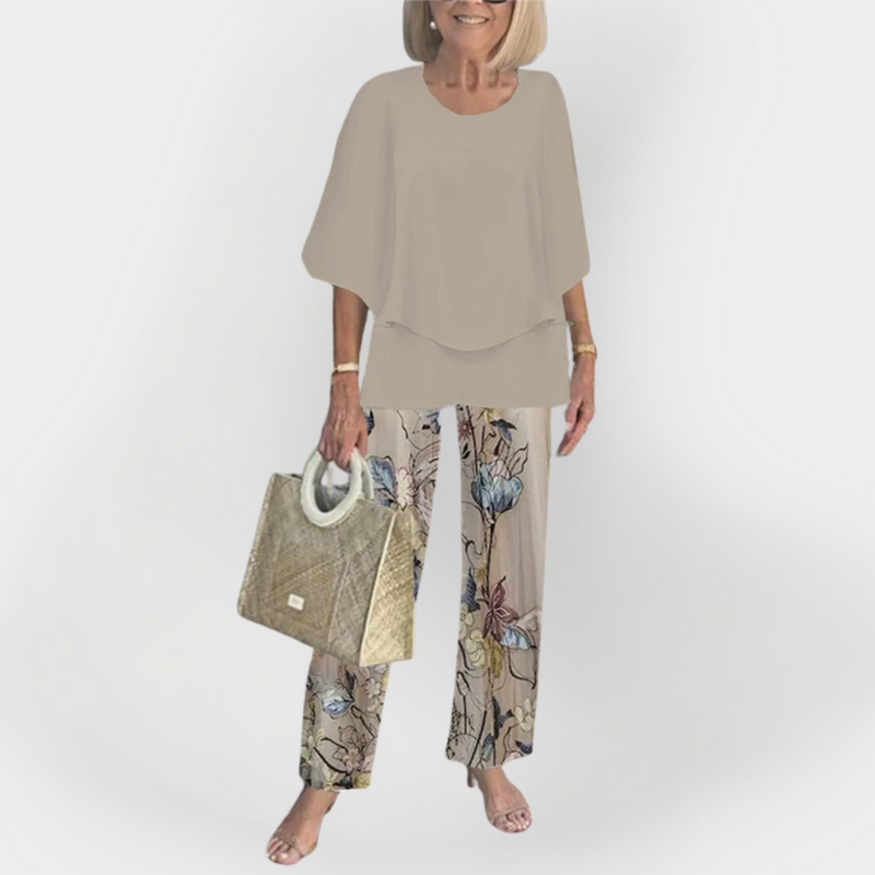 Ensemble élégant avec haut et pantalon confortables