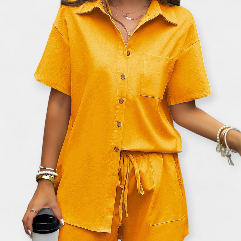 Ensemble confortable avec chemise et short