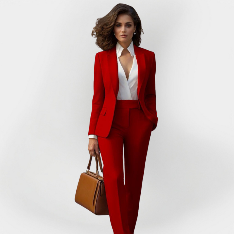 Costume élégant pour femme