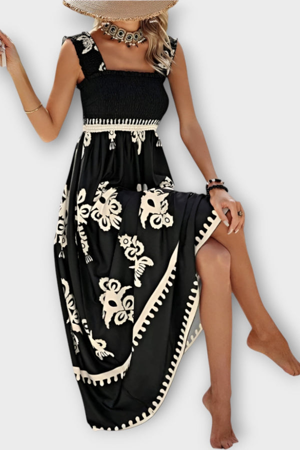 Robe de plage élégante avec encolure carrée