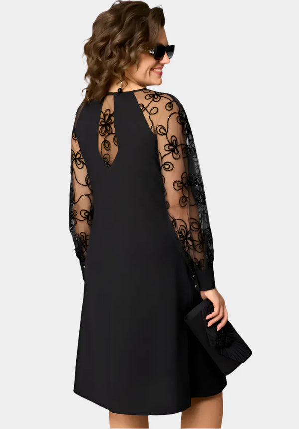 Robe avec manches en dentelle douce