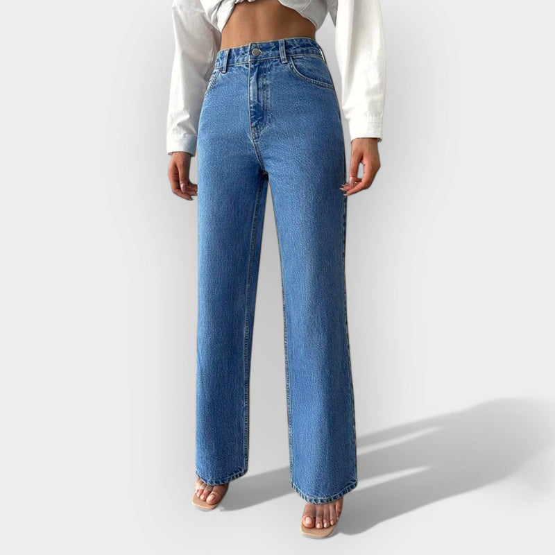 Jean taille haute avec coupe large confortable