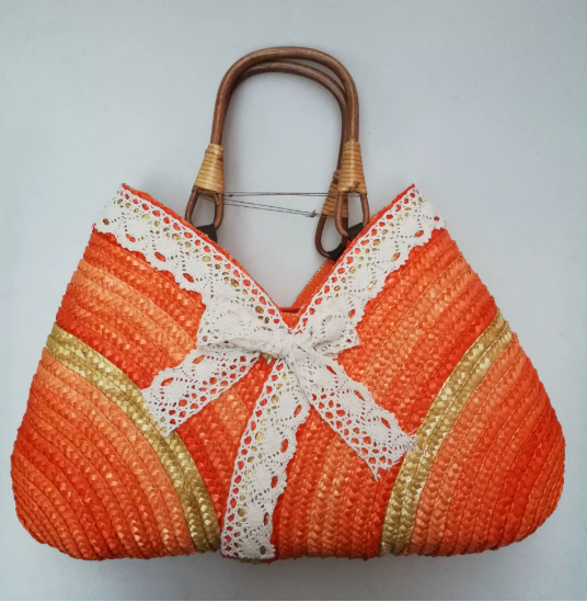 Ellie™ - Sac fourre-tout tissé avec détails faits main