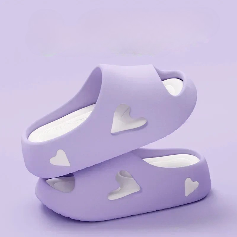 Ellery | Mignonnes tongs cœur