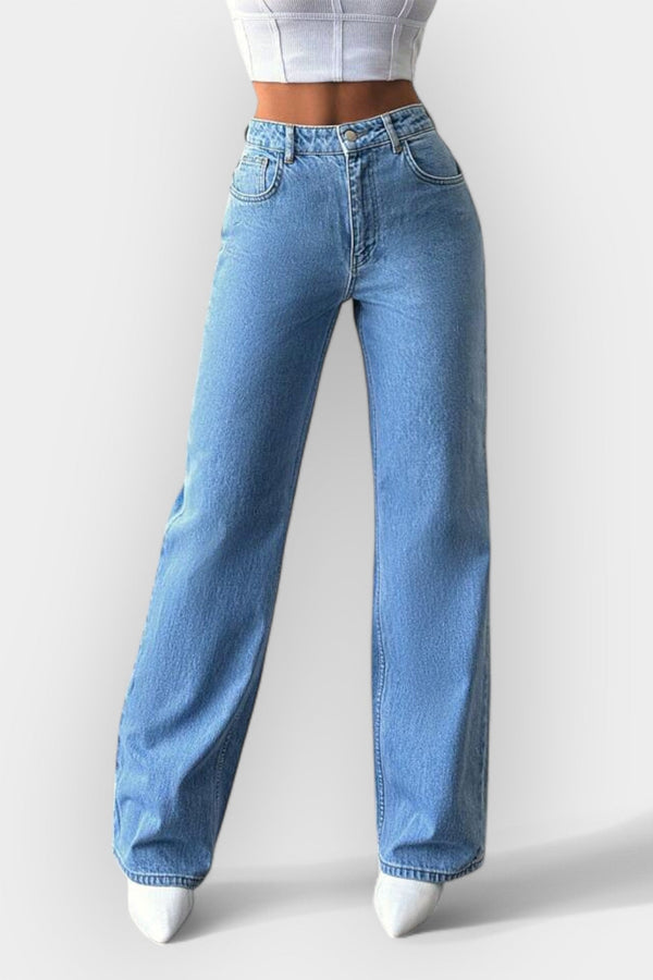 Jean taille haute avec coupe large confortable
