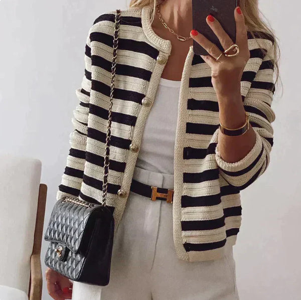 Eileen - Cardigan rayé avec bouton moderne