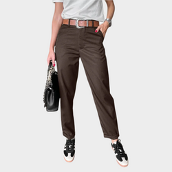 Pantalon élégant avec coutures