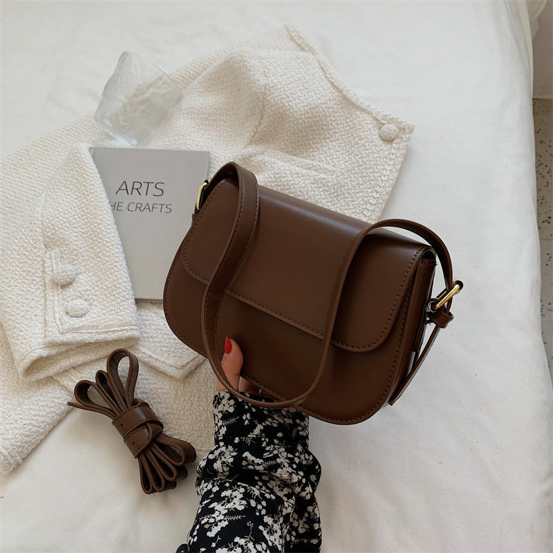 Sac bandoulière classique Avery™ Saddle