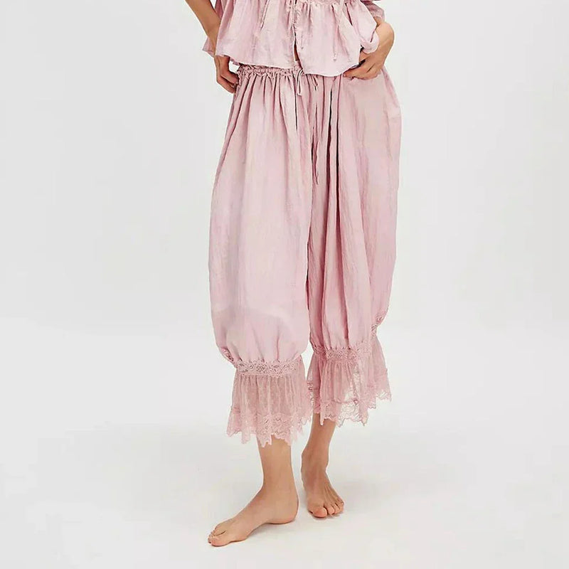 Pantalon en dentelle bohème