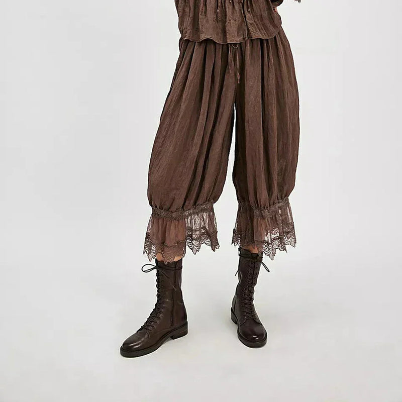 Pantalon en dentelle bohème