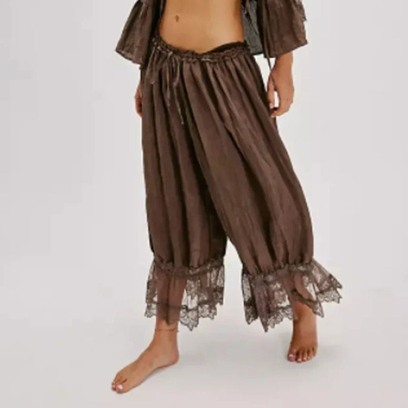 Pantalon en dentelle bohème