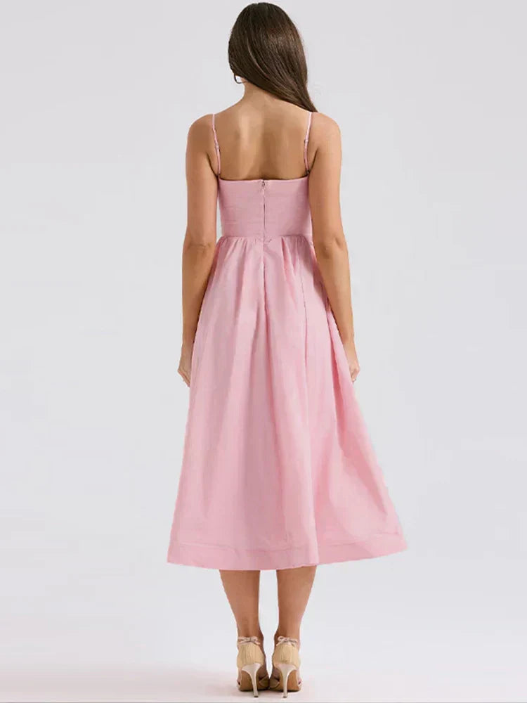 Robe avec ligne large et satin doux
