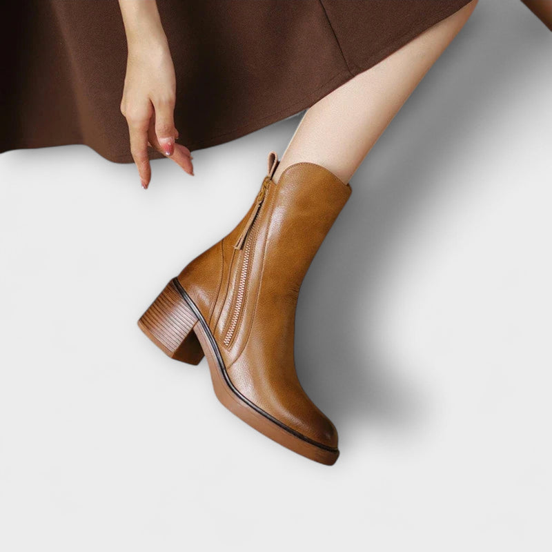 Milana - Bottes en cuir avec talon moyen