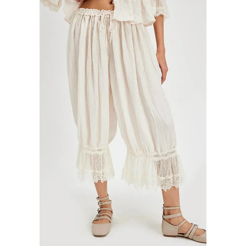 Pantalon en dentelle bohème