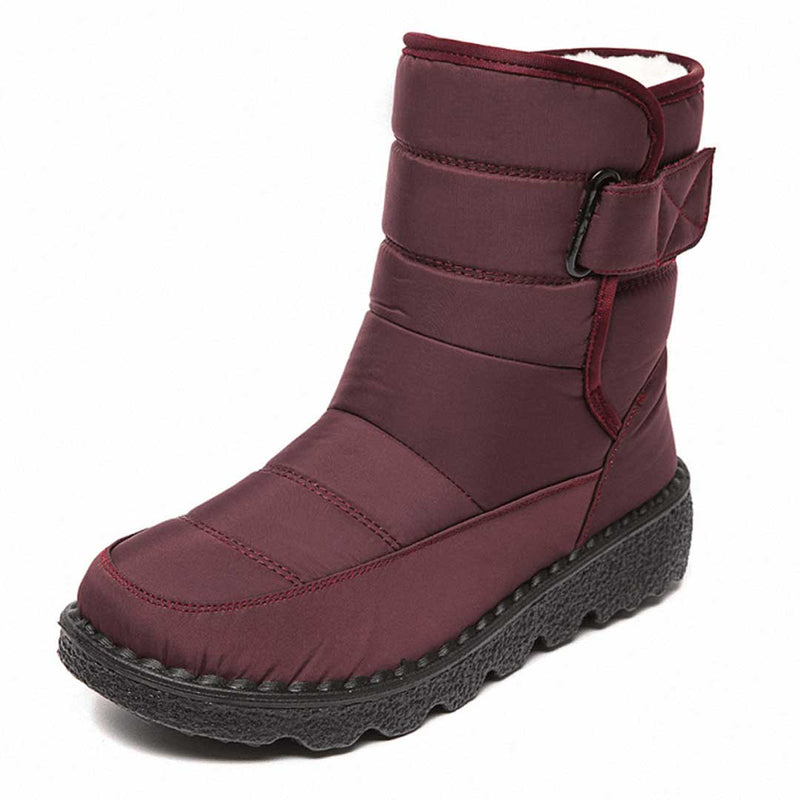 Una® | Warm lined snow boots perfect for winter adventures