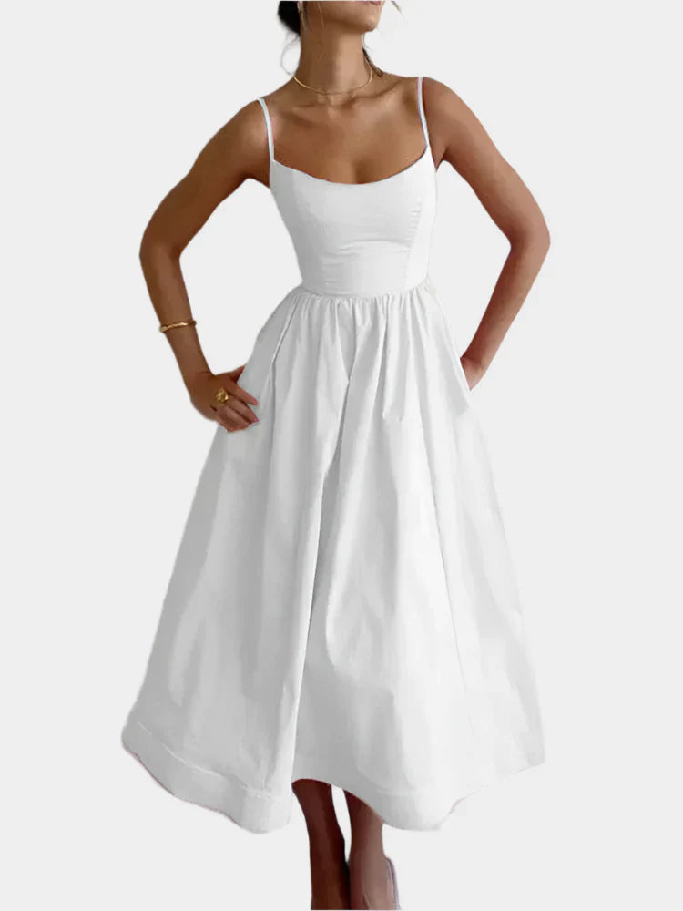 Robe avec ligne large et satin doux
