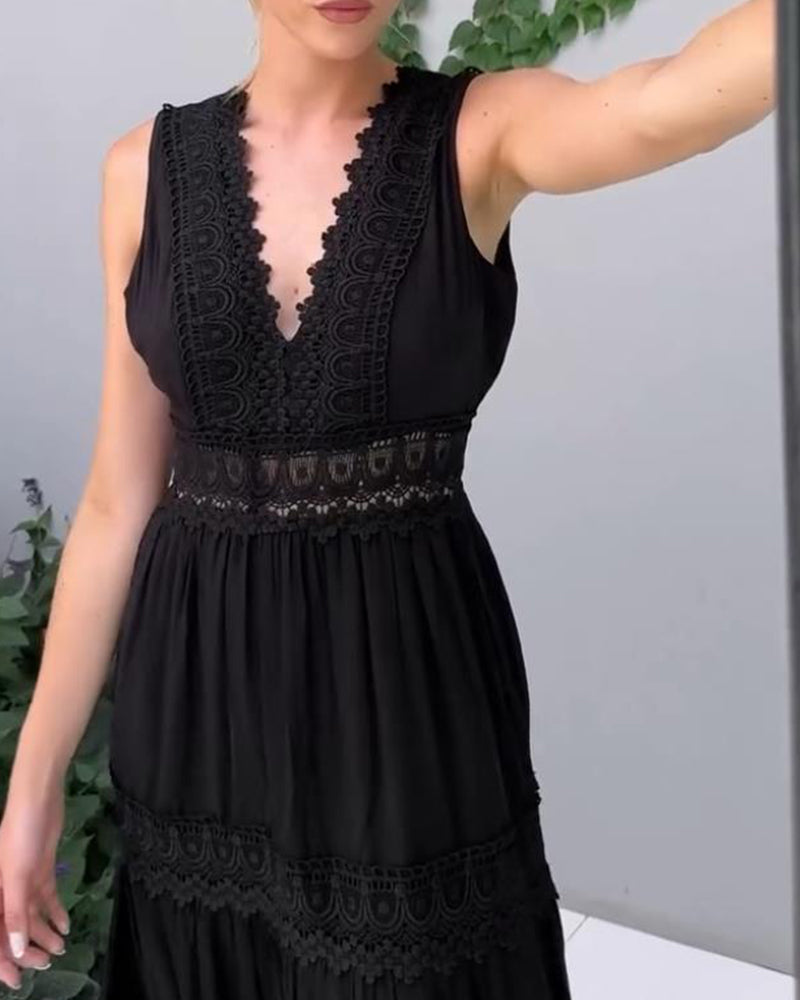 Eleni | Robe élégante avec dentelle et col en V