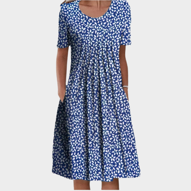Robe d'été avec broderie florale