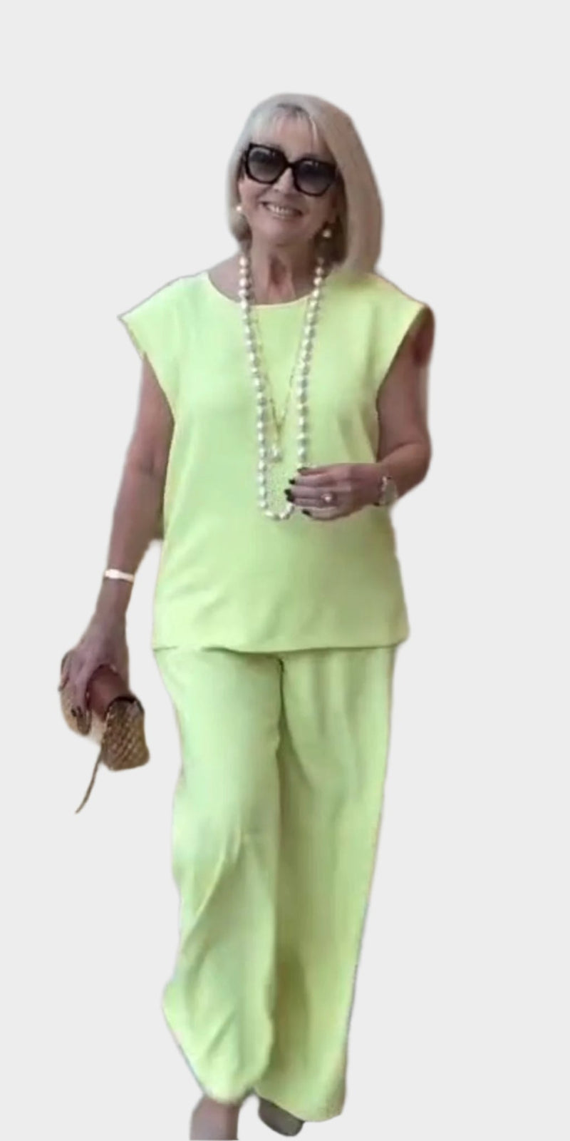 Ensemble de vêtements élégant et confortable
