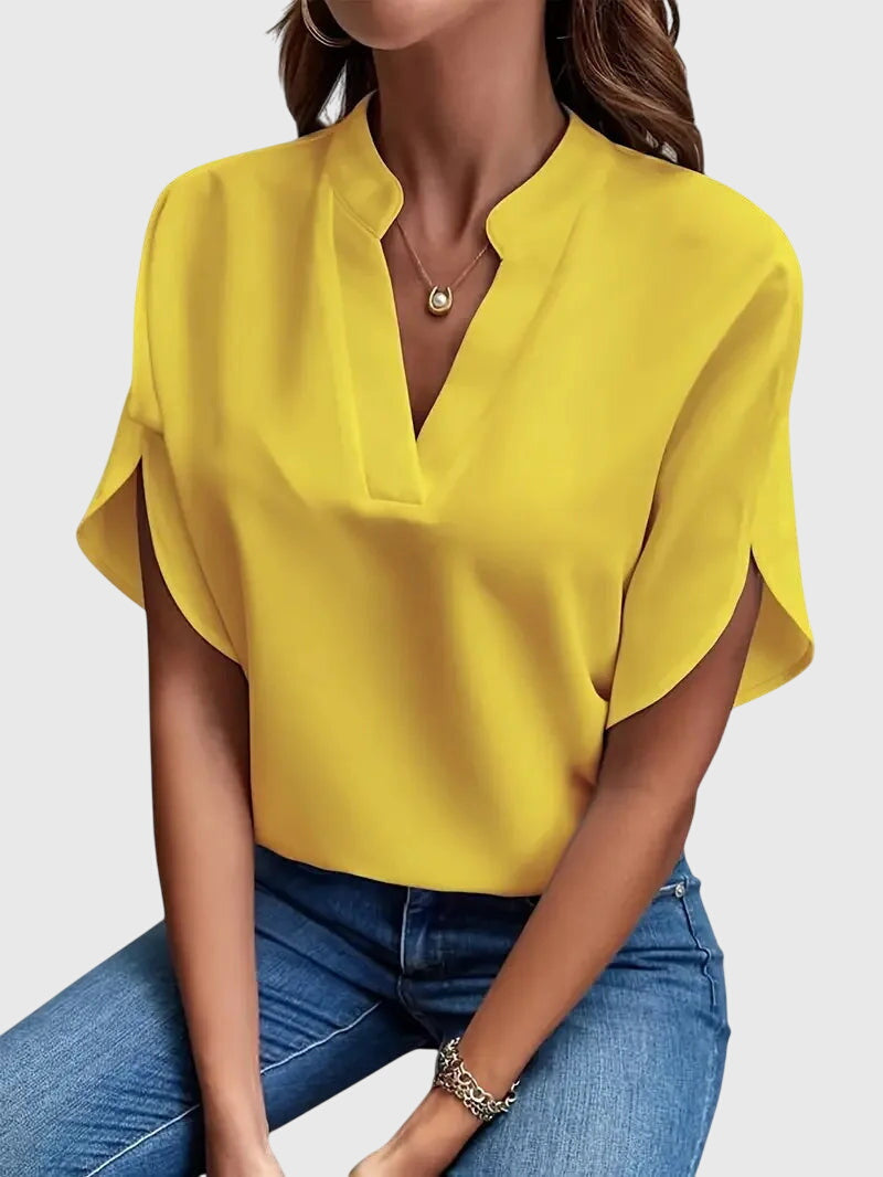 Beatrix™ | Chemise douce et élégante à col en V