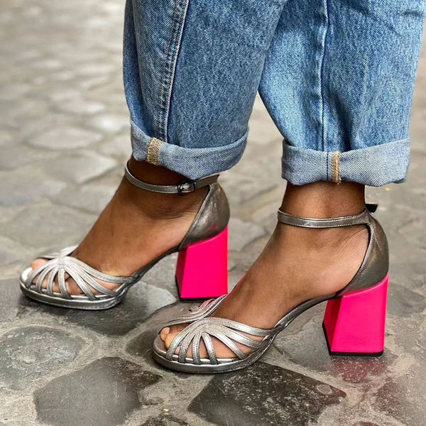 Naelle™ | Sandales brillantes avec un talon épais et une boucle élégante