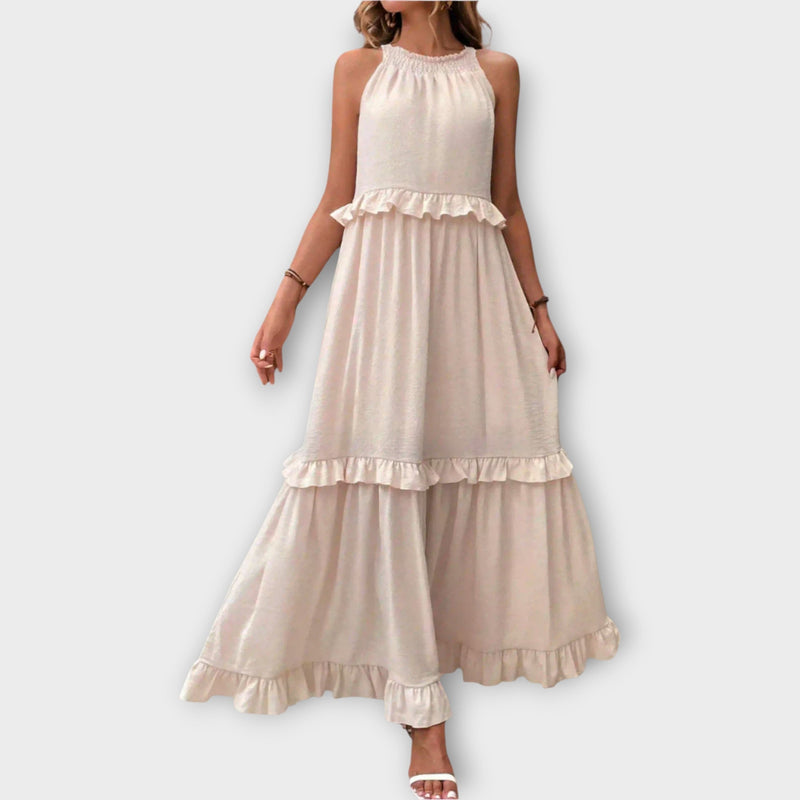 Robe à fines bretelles et ligne élégante