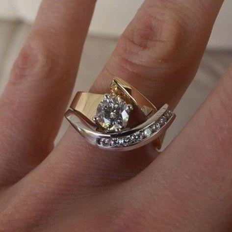 Bague antique irrégulière en or et argent avec zirconium | Or mélangé