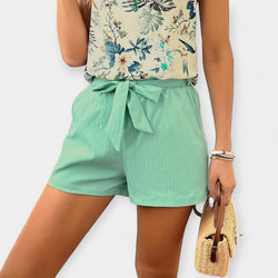 Ensemble avec motif tropical et haut à col licou