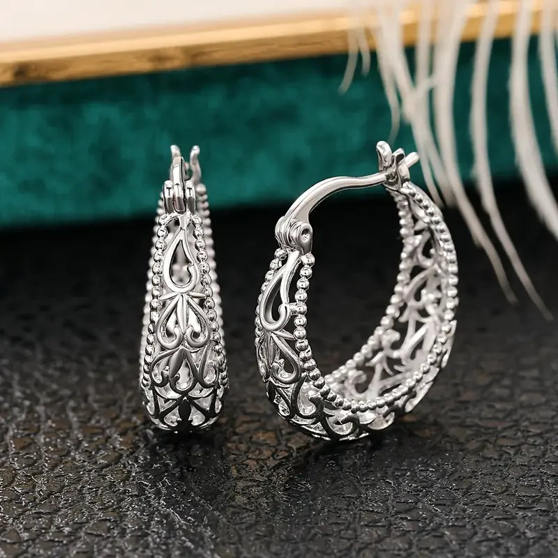 Boucles d'oreilles panier creux antique | Or blanc