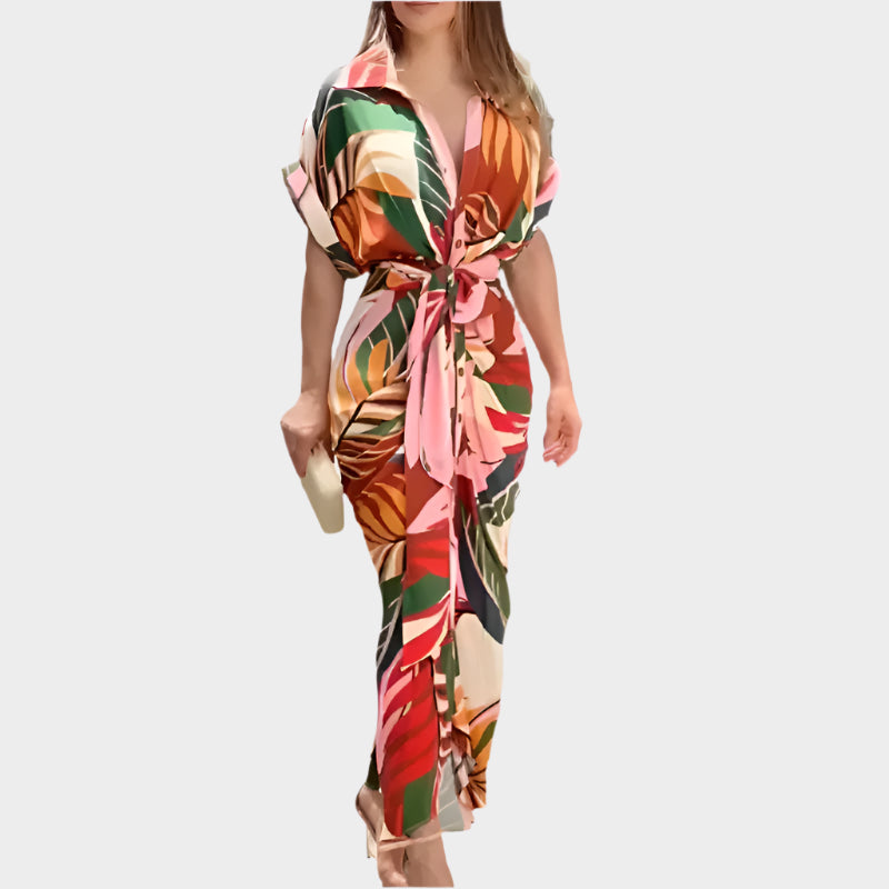 Robe avec col à volants et ligne élégante