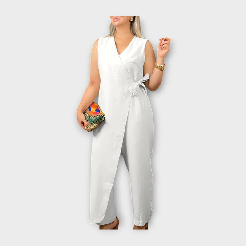 Combinaison longue avec ceinture à la taille