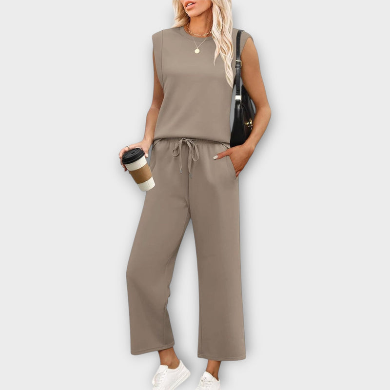 Ensemble pour femmes – Doux, élégant et stylé