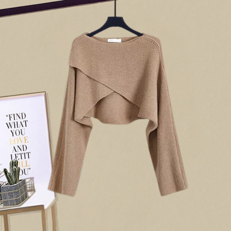 Elle™ | Ensemble intemporel deux pièces avec détails